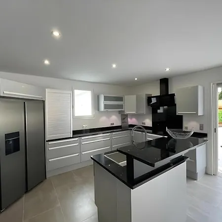 Villa D'exception A Proche Des Plages *